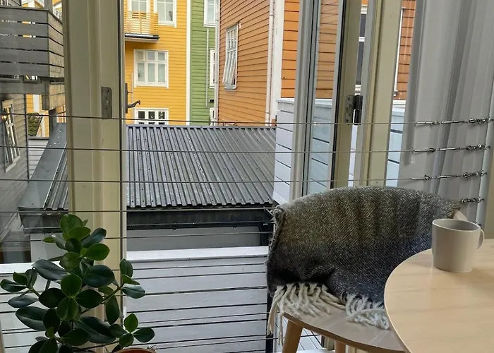 Modern And Airy In Center דירה *