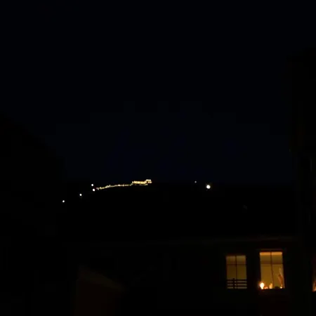 Апартаменти Modern And Airy In Center Берген