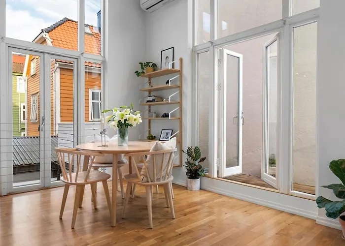 Lägenhet Modern And Airy In Center *